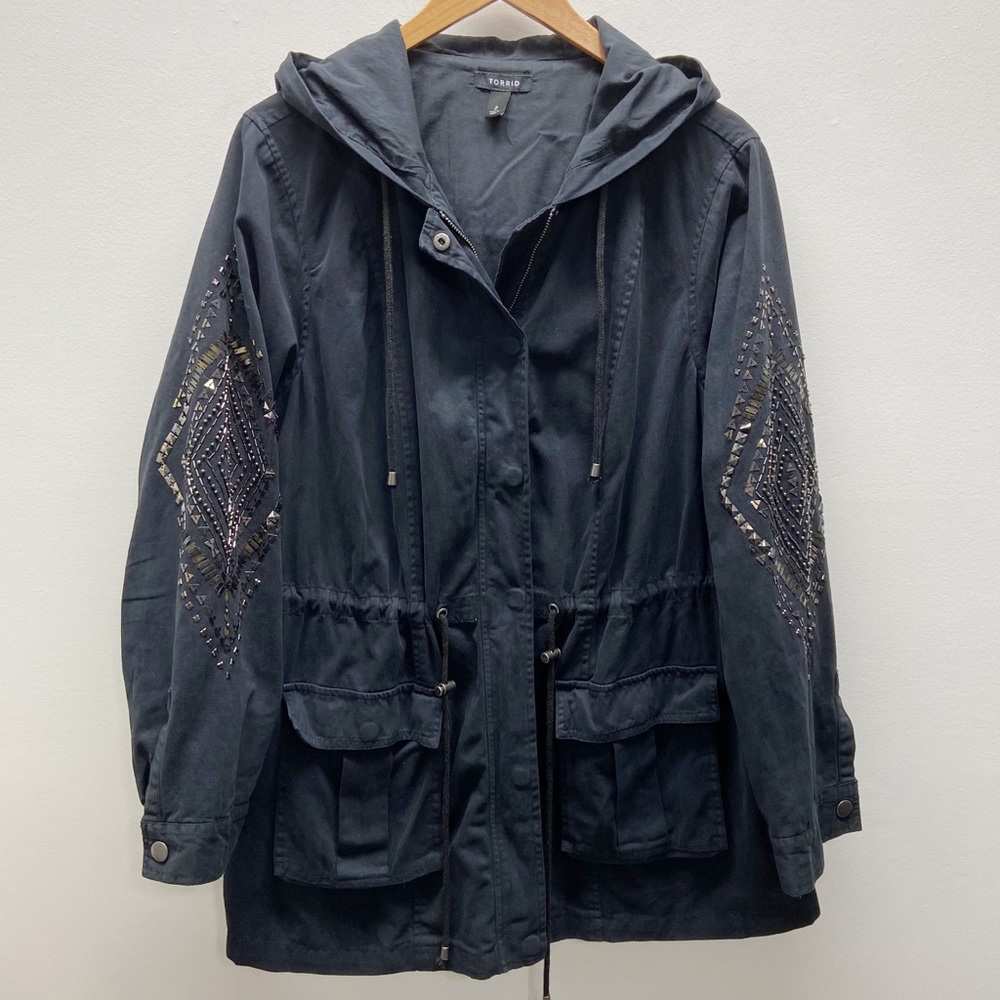 DONATED Torrid Embellished Hooded Anorak Jacket - Picture 4 of 11